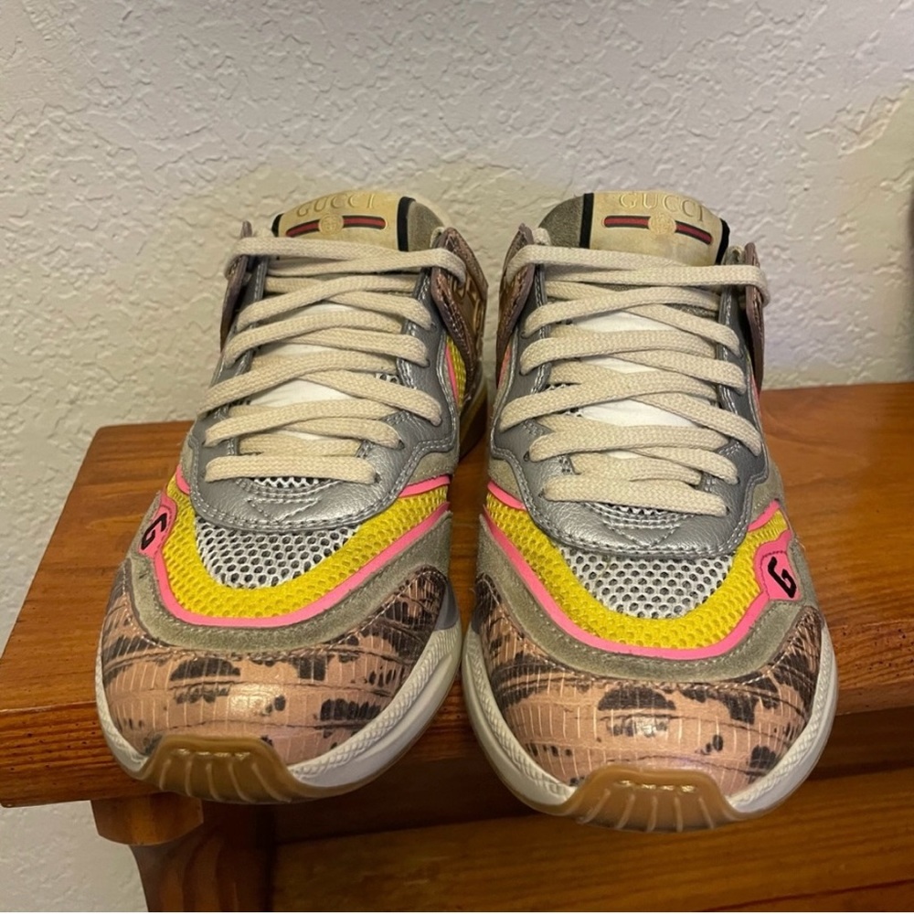 Gucci Sneakers